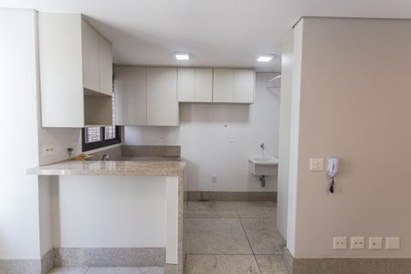 Apartamento para alugar com 125m², 2 quartos e 3 vagas Apartamento para alugar com 125m², 2 quartos e 3 vagasCozinha/Área de Serviço