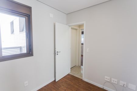 Apartamento para alugar com 125m², 2 quartos e 3 vagas Apartamento para alugar com 125m², 2 quartos e 3 vagasQuarto 2