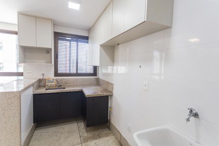 Apartamento para alugar com 125m², 2 quartos e 3 vagas Apartamento para alugar com 125m², 2 quartos e 3 vagasCozinha/Área de Serviço