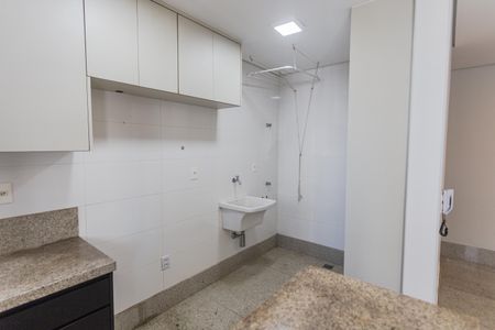 Apartamento para alugar com 125m², 2 quartos e 3 vagas Apartamento para alugar com 125m², 2 quartos e 3 vagasCozinha/Área de Serviço