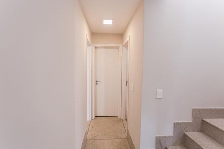 Apartamento para alugar com 125m², 2 quartos e 3 vagas Apartamento para alugar com 125m², 2 quartos e 3 vagasCorredor
