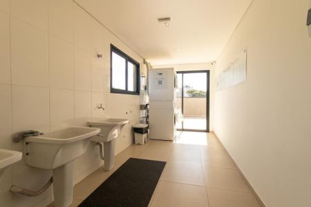 Apartamento para alugar com 28m², 1 quarto e 1 vaga Apartamento para alugar com 28m², 1 quarto e 1 vagaLavanderia