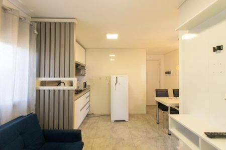 Apartamento para alugar com 28m², 1 quarto e 1 vaga Apartamento para alugar com 28m², 1 quarto e 1 vagaSala/Cozinha