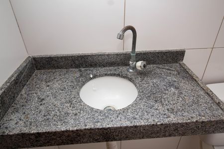 Banheiro de casa para alugar com 1 quarto, 98m² em Vila Jaguari, São Paulo