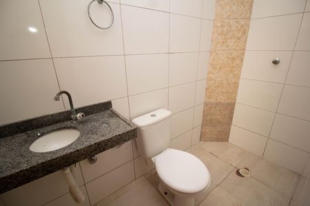 Banheiro de casa para alugar com 1 quarto, 98m² em Vila Jaguari, São Paulo