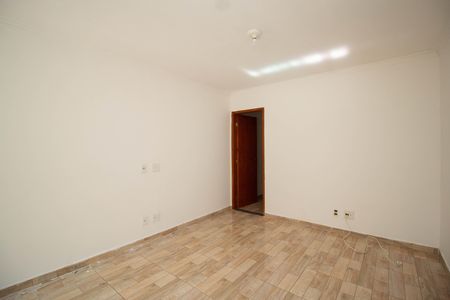 Sala de casa para alugar com 1 quarto, 98m² em Vila Jaguari, São Paulo