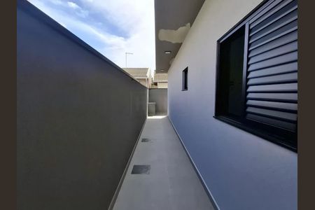Casa à venda com 92m², 3 quartos e 2 vagas