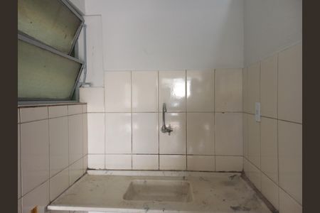 Cozinha - Torneira de kitnet/studio para alugar com 1 quarto, 46m² em Santa Ifigênia, São Paulo