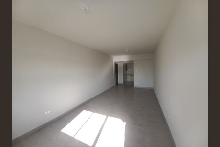 Sala/Quarto de kitnet/studio para alugar com 1 quarto, 46m² em Santa Ifigênia, São Paulo