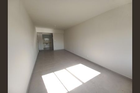 Sala/Quarto de kitnet/studio para alugar com 1 quarto, 46m² em Santa Ifigênia, São Paulo