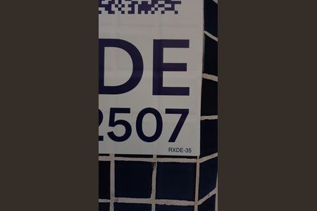 Placa instalada de apartamento à venda com 3 quartos, 100m² em São Pedro, Belo Horizonte