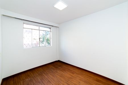 Quarto 2 de apartamento à venda com 3 quartos, 100m² em São Pedro, Belo Horizonte