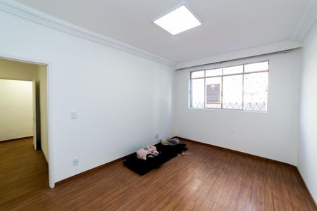 Apartamento à venda com 100m², 3 quartos e 1 vaga Apartamento à venda com 100m², 3 quartos e 1 vagaSala