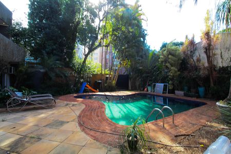 Jardim/Piscina de casa à venda com 6 quartos, 653m² em Vila Progredior, São Paulo