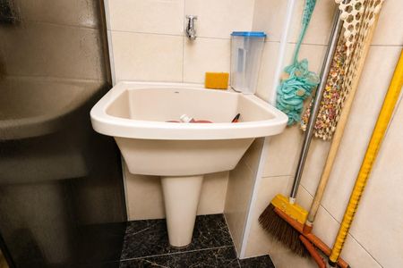 Banheiro de apartamento para alugar com 1 quarto, 48m² em Bela Vista, São Paulo