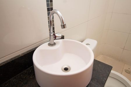 Casa para alugar com 100m², 2 quartos e sem vaga Casa para alugar com 100m², 2 quartos e sem vagaBanheiro