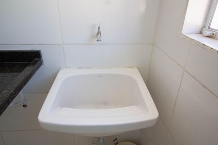 Casa para alugar com 100m², 2 quartos e sem vaga Casa para alugar com 100m², 2 quartos e sem vagaÁrea de Serviço