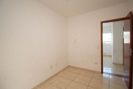 Quarto 2 de casa para alugar com 2 quartos, 100m² em Vila Jaguari, São Paulo