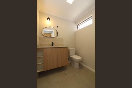 Apartamento à venda com 86m², 2 quartos e 2 vagas Apartamento à venda com 86m², 2 quartos e 2 vagasBanheiro da Suíte