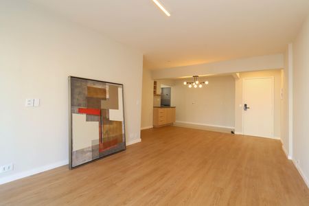 Apartamento à venda com 86m², 2 quartos e 2 vagas Apartamento à venda com 86m², 2 quartos e 2 vagasSala
