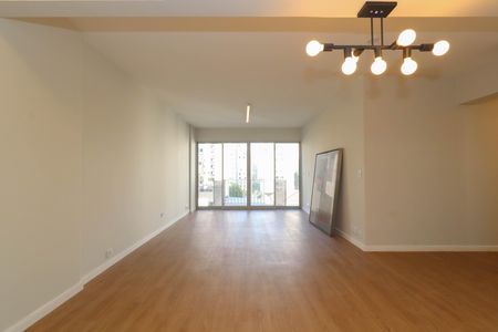 Apartamento à venda com 86m², 2 quartos e 2 vagas Apartamento à venda com 86m², 2 quartos e 2 vagasSala