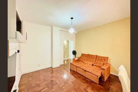 Apartamento para alugar com 90m², 2 quartos e 1 vaga