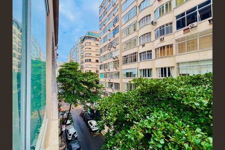 Apartamento para alugar com 90m², 2 quartos e 1 vaga