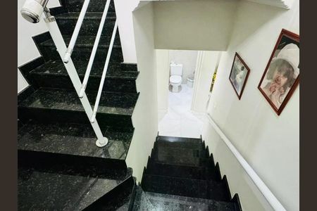 Casa à venda com 162m², 3 quartos e 2 vagas