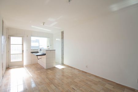 Sala de casa para alugar com 1 quarto, 49m² em Vila Jaguari, São Paulo