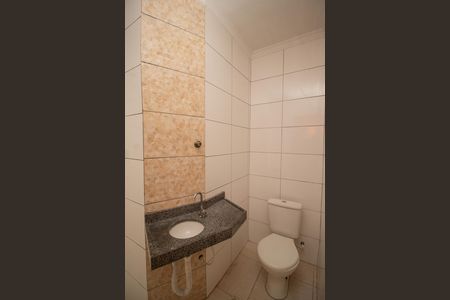 Casa para alugar com 49m², 1 quarto e sem vaga Casa para alugar com 49m², 1 quarto e sem vagaBanheiro