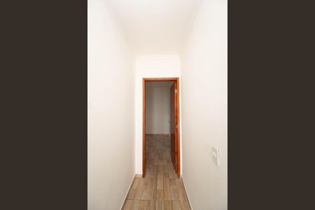 Corredor de casa para alugar com 1 quarto, 49m² em Vila Jaguari, São Paulo