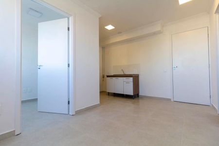 Apartamento para alugar com 33m², 2 quartos e sem vaga Apartamento para alugar com 33m², 2 quartos e sem vagaSala