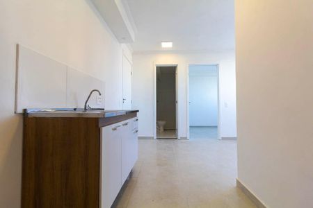 Apartamento para alugar com 33m², 2 quartos e sem vaga Apartamento para alugar com 33m², 2 quartos e sem vagaCozinha e Área de Serviço