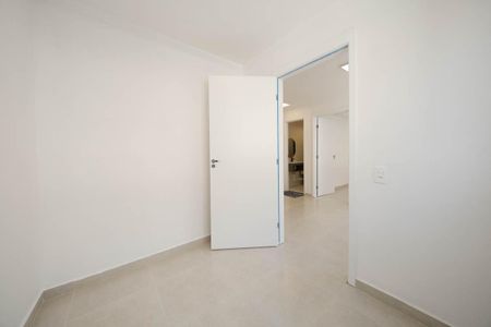Quarto 2 de apartamento para alugar com 2 quartos, 33m² em Vila Silvia, São Paulo