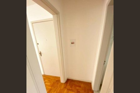 Apartamento para alugar com 41m², 1 quarto e sem vagaBanheiro