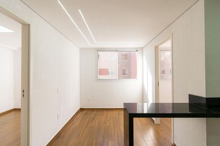 Sala de apartamento para alugar com 2 quartos, 35m² em Jardim Santa Adelia, São Paulo