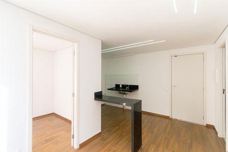 Sala de apartamento para alugar com 2 quartos, 35m² em Jardim Santa Adelia, São Paulo