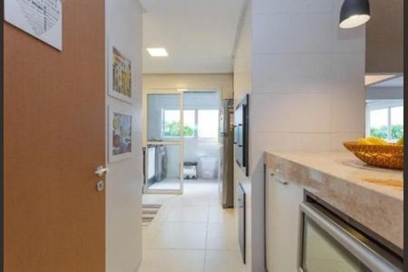 Cozinha de apartamento para alugar com 3 quartos, 128m² em Vila Jardim, Porto Alegre