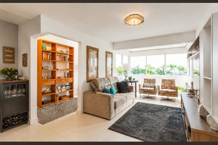 Sala de apartamento para alugar com 3 quartos, 128m² em Vila Jardim, Porto Alegre