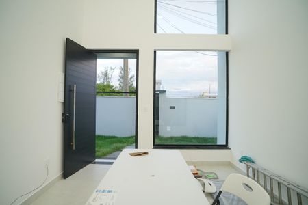 Sala de casa para alugar com 3 quartos, 132m² em Itaipuaçu, Maricá
