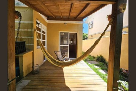 Varanda de casa de condomínio para alugar com 3 quartos, 127m² em Mário Quintana, Porto Alegre