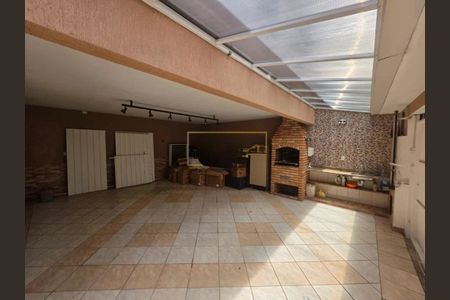 Casa à venda com 138m², 2 quartos e 2 vagas