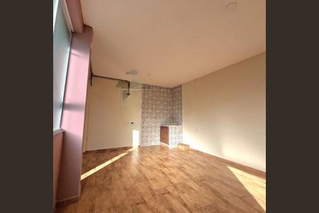 Casa à venda com 151m², 2 quartos e 5 vagas