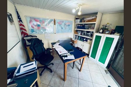 Casa à venda com 184m², 3 quartos e 2 vagas