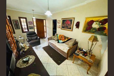 Casa à venda com 3 quartos, 184m² em Jardim Danubio, Jundiaí