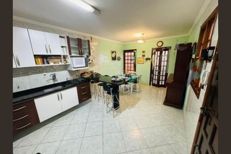 Casa à venda com 184m², 3 quartos e 2 vagas