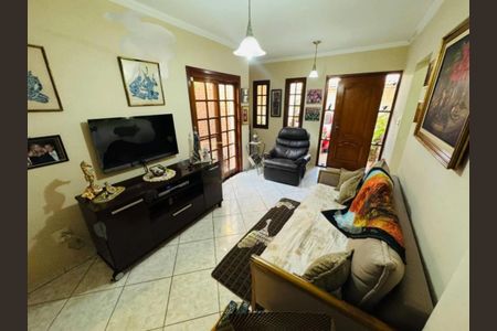 Casa à venda com 3 quartos, 184m² em Jardim Danubio, Jundiaí