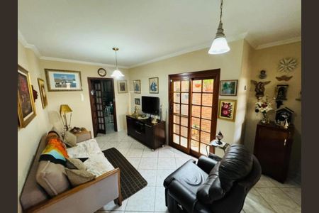 Casa à venda com 3 quartos, 184m² em Jardim Danubio, Jundiaí