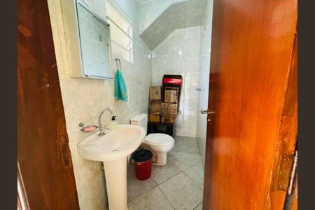 Casa à venda com 184m², 3 quartos e 2 vagas