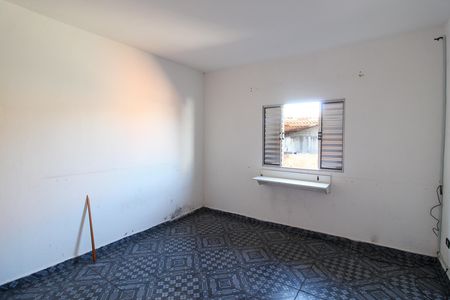 Casa à venda com 339m², 3 quartos e 7 vagas Casa à venda com 339m², 3 quartos e 7 vagasQuarto 2